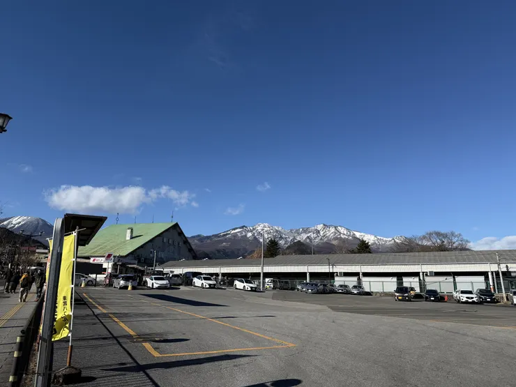在日光也能遠眺遠方的雪山。