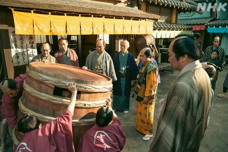 你小子給我在桶子裡好好反省