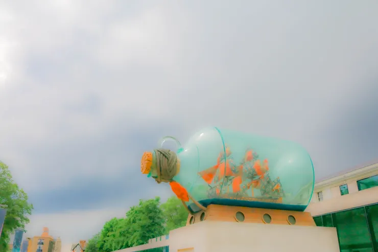 海事博物館門口的瓶中船