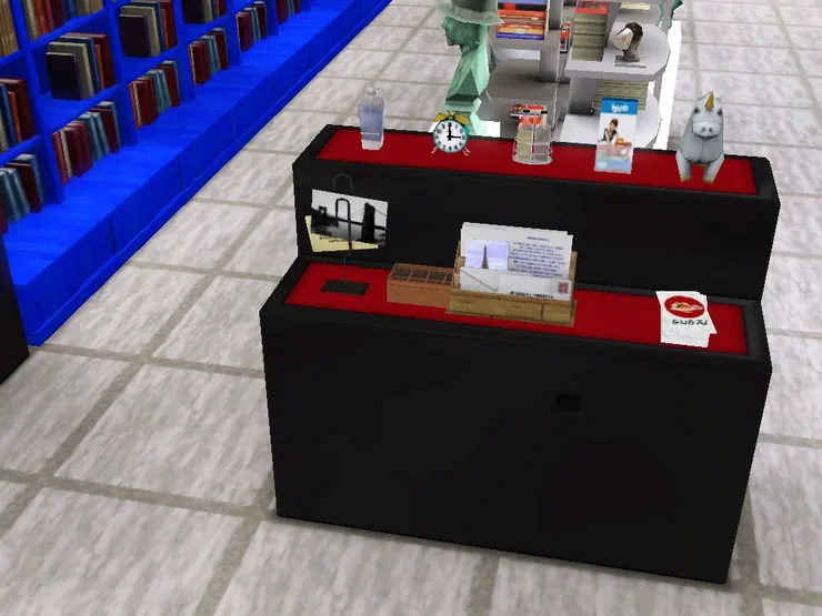 這展示架放著新到的精品。