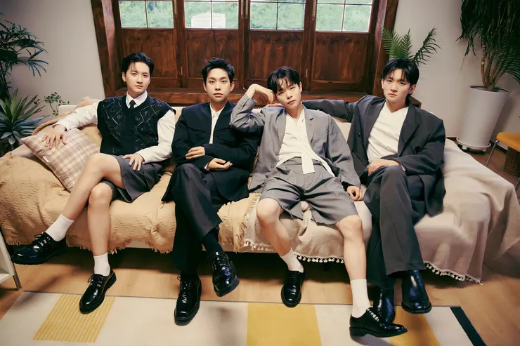 LUCY《FROM.》團體概念照。圖片來源:Bugs