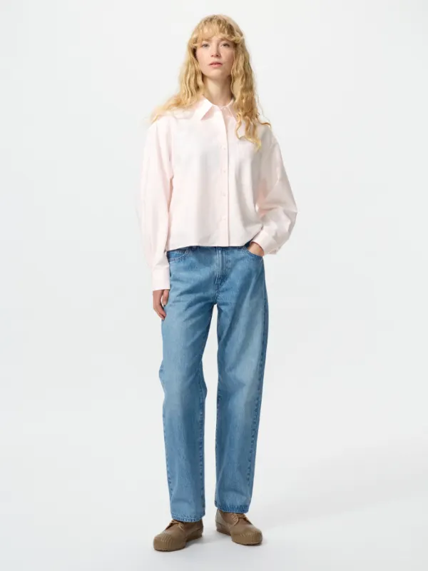 ▲482279 女裝 直筒牛仔褲 售價 NT$1,290