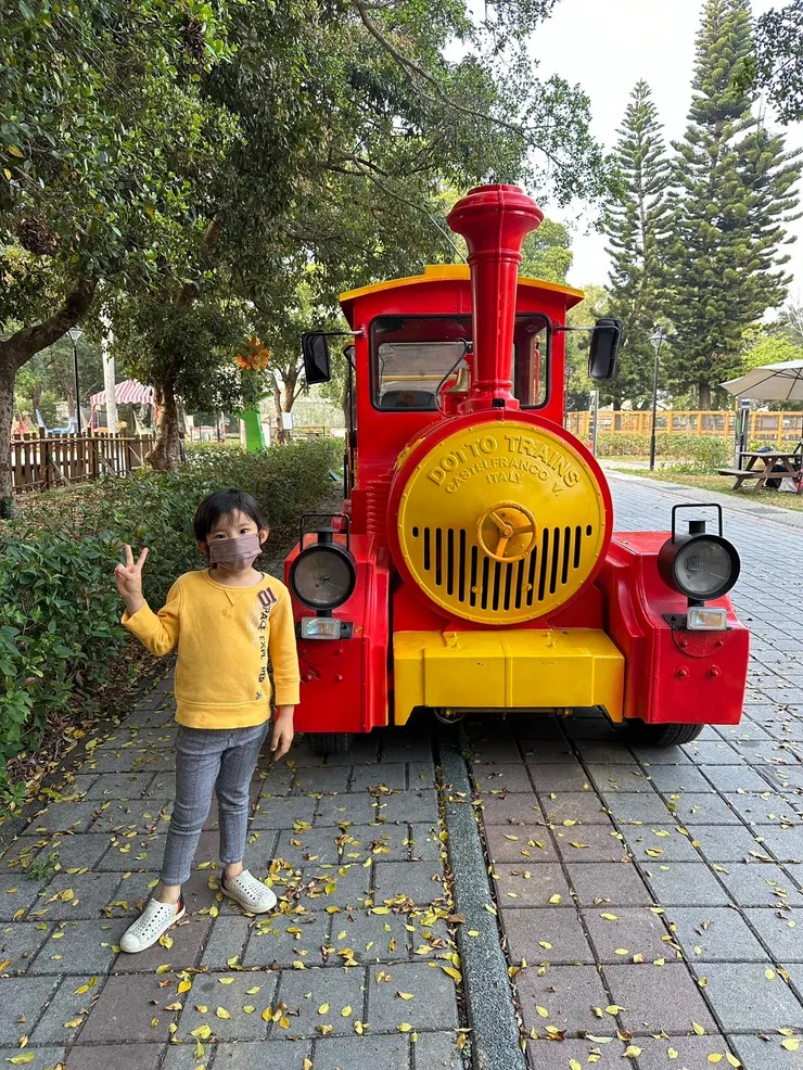 可搭乘的園內小火車。