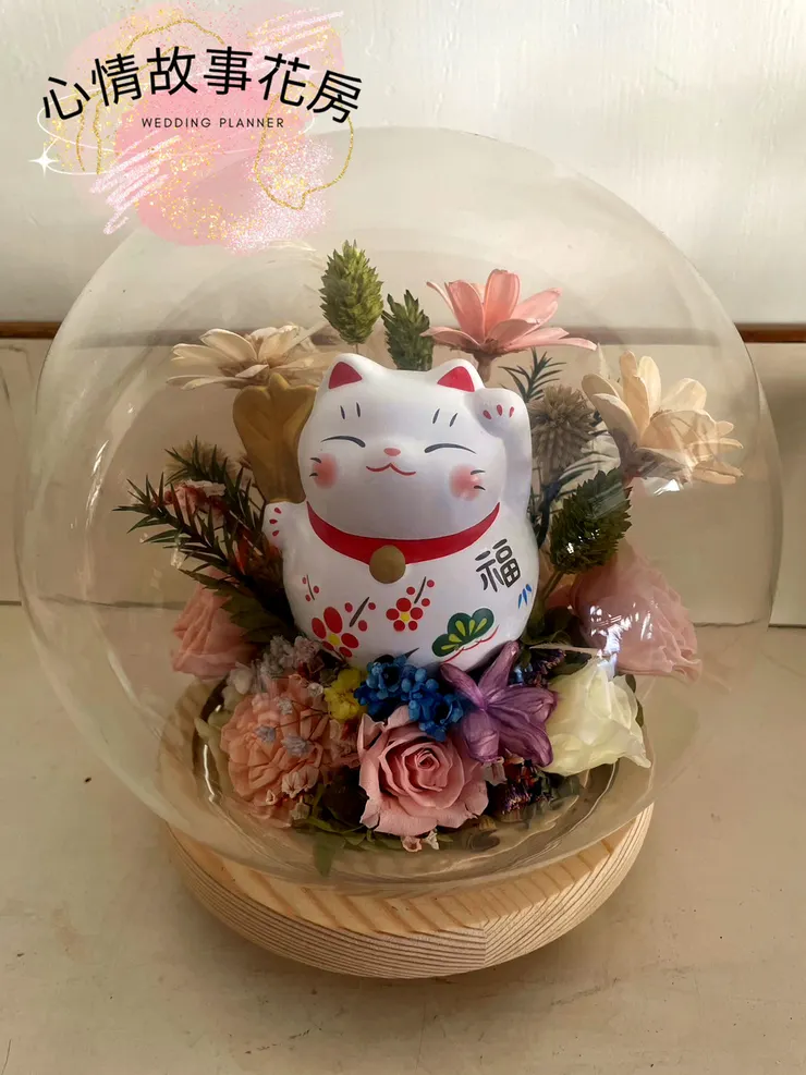 我已經與專業發展團隊的同事核實過，他們說下週將開始報名參加校長研討會。會議將在北京/深圳面對面舉行，並以普通話進行。