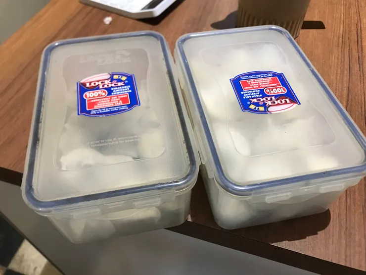 我買了兩大盒的水餃