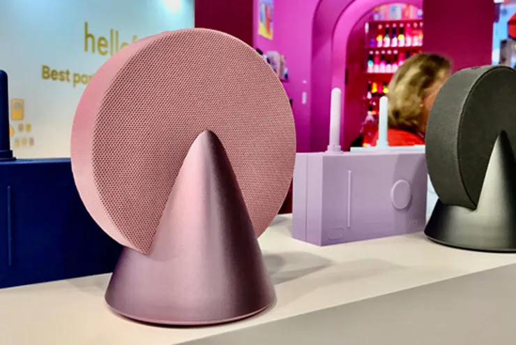 Lexon 最新產品:Conic 揚聲器,現已贏得一座紅點設計獎。