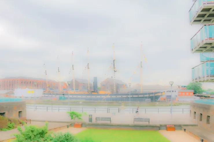 回到布里斯托安享生活的挑戰者號