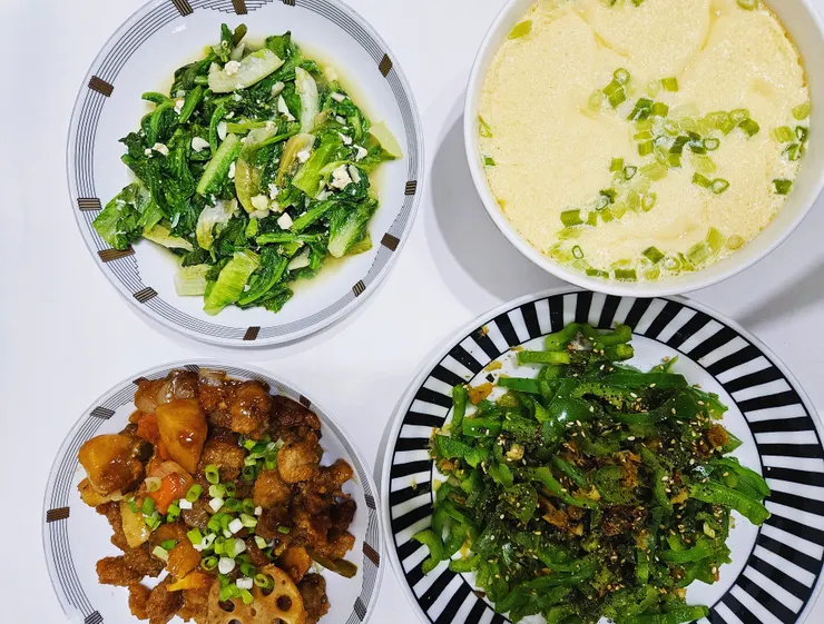 蒸蛋不小心有點過老了，sad😟