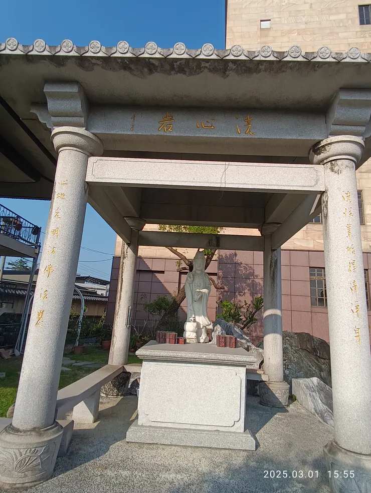 大門入口處，為最早期建築
