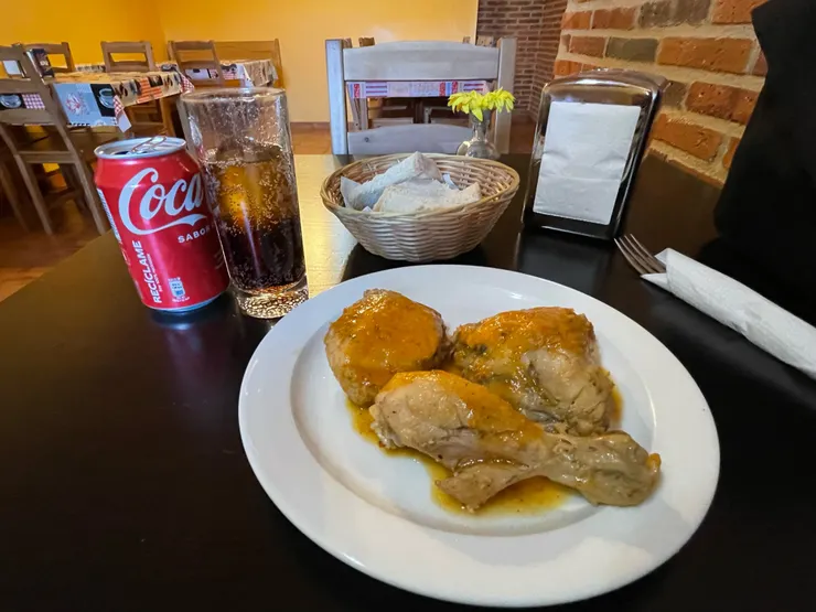 當天的晚餐,又加點了罐小可樂!