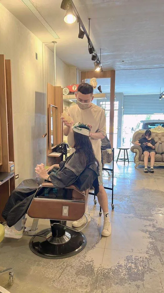 台南燙髮推薦│安南區Our Hair美髮沙龍│全家人的美髮基