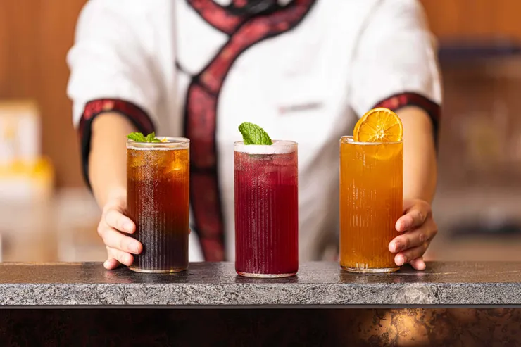 清爽系果茶系列飲品豐富用餐體驗。圖/鼎王提供