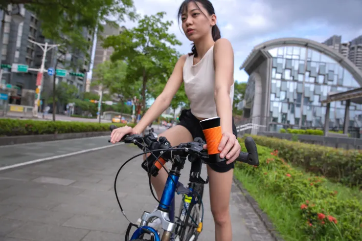 玻璃振膜藍芽喇叭(圖/玻音提供)