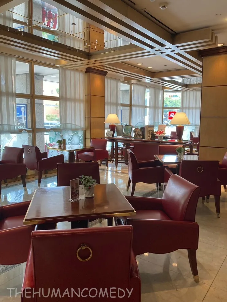 [ 美食景點 ] 歐華酒店 | 歐莉蛋糕坊座位