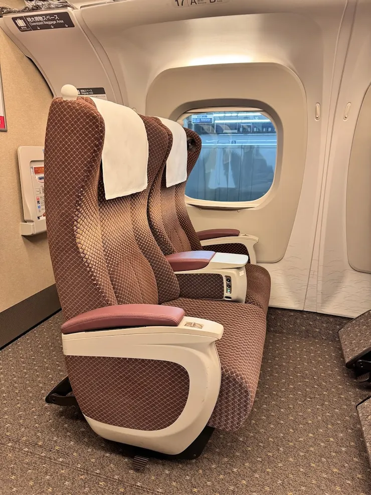 JR東海到新幹線商務車廂座椅