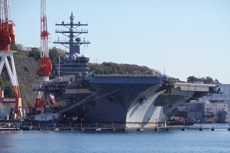 望遠端的正面！