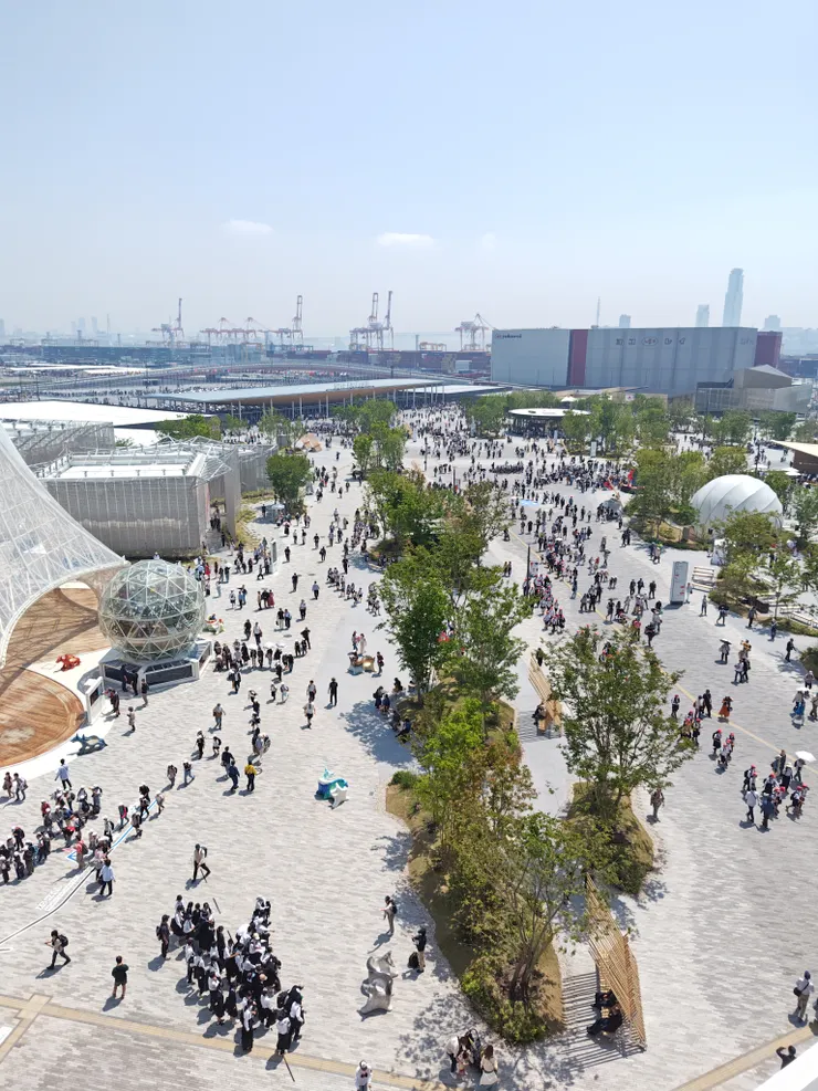 大屋根屋頂制高點眺望東側閘口