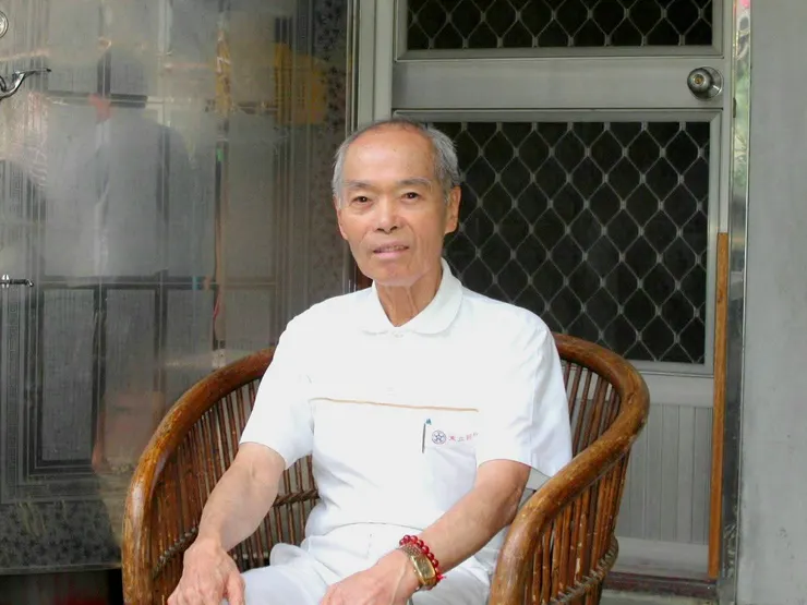 2002/10/19先父李文智先生遺像