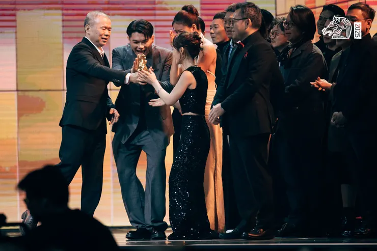 圖為本屆金馬最佳劇情片:《大濛》劇組團隊