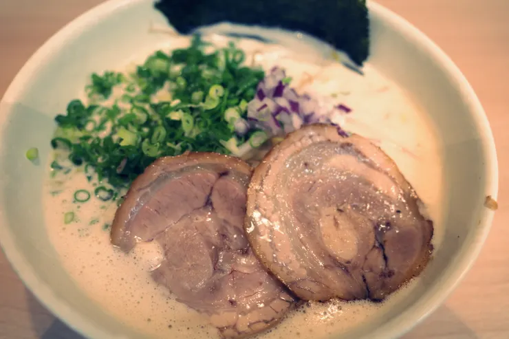 我去了高雄三天卻完全沒旅遊行程，全泡在動漫展裡了，心情複雜，要說空虛好像也不是。