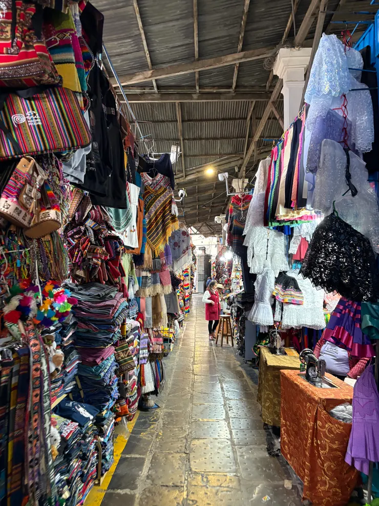 琳瑯滿目的南美風布料商品