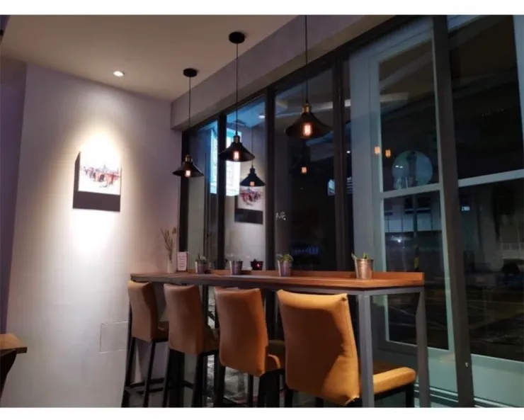 照片來源：Blue Door Facebook