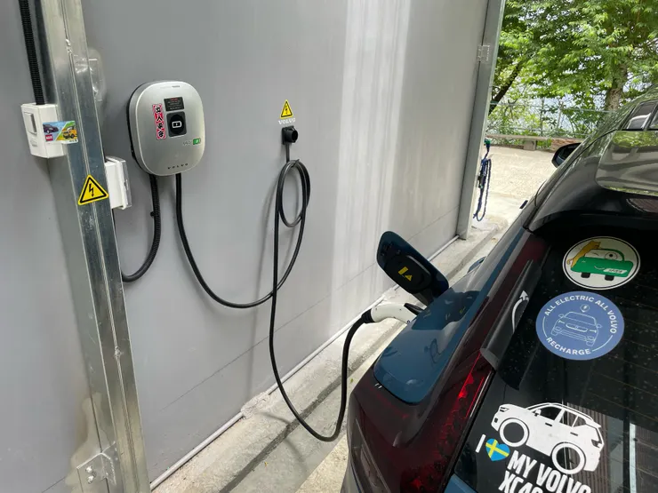 我也利用上山拜訪時體驗一下