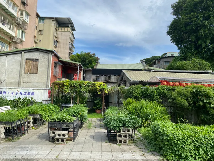 羅斯福路四段123巷21弄 社區菜園