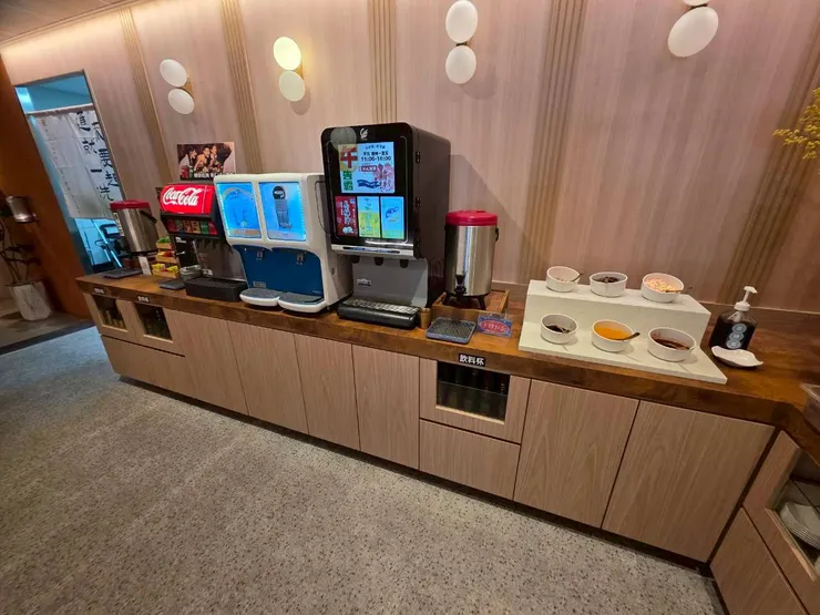 自助吧的飲品種類我覺得不算太多，都是常見經典的選擇。