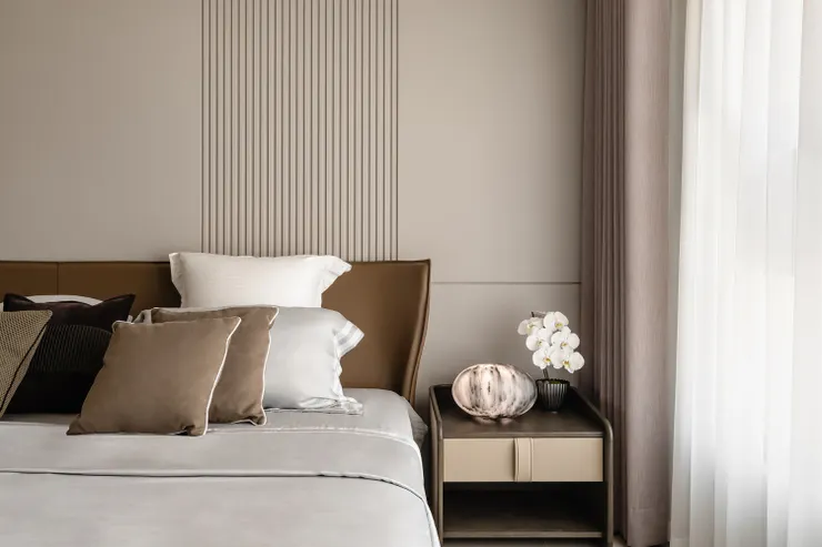 (作品呈現：皇苑御之苑 - 現代風‧灰色主調‧乾淨開闊的 3 房都會宅｜高雄藝瓦室內設計)