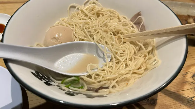 離能成功完食又更靠近了。