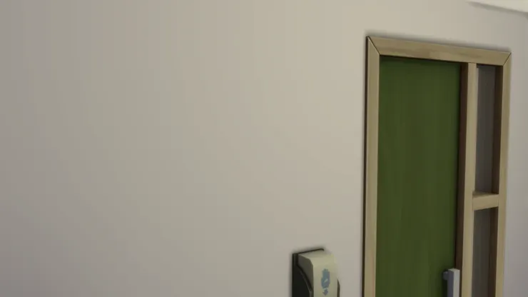 房內也有消毒潔手液，駐校醫療人員常常要為學生處理傷口(例如我)。