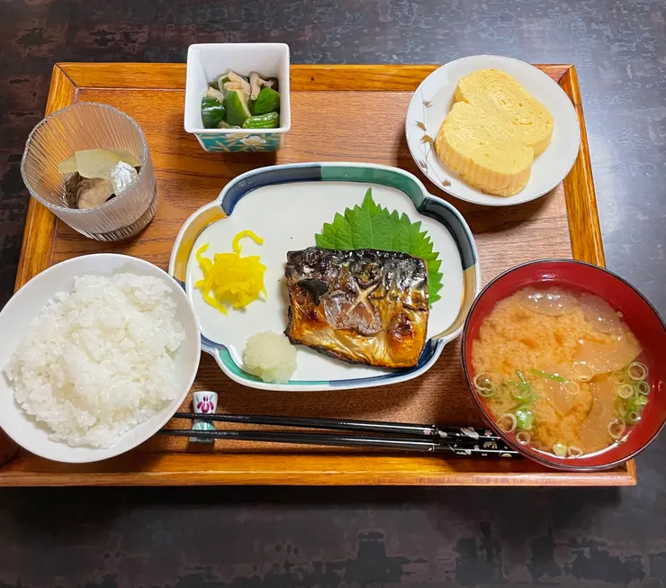 京都町家咖啡廳的日式朝食
