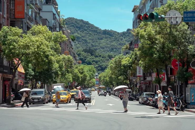 大學整整四年,都在解釋自己的身分中度過。(圖/Pexels)