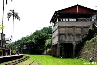 車站旁的降煤櫃可以儲存並將煤礦直接卸料到火車上