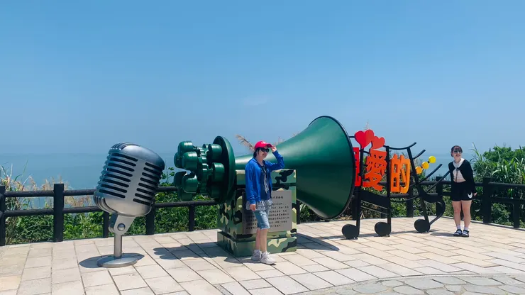 這麼可愛一定要拍張照再離開的吧。