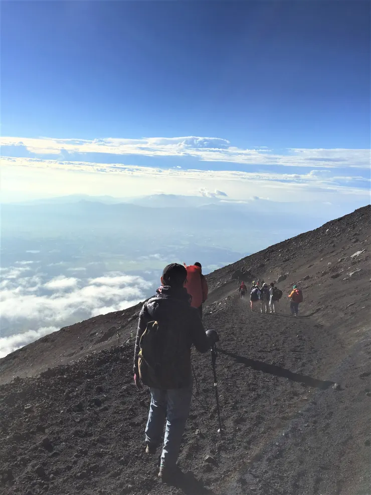 無止盡的「之」字下坡