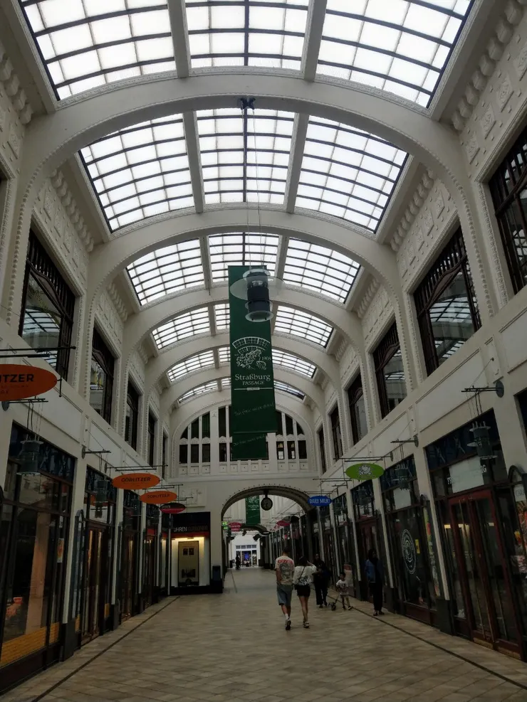 可惜五點後很多店都關了