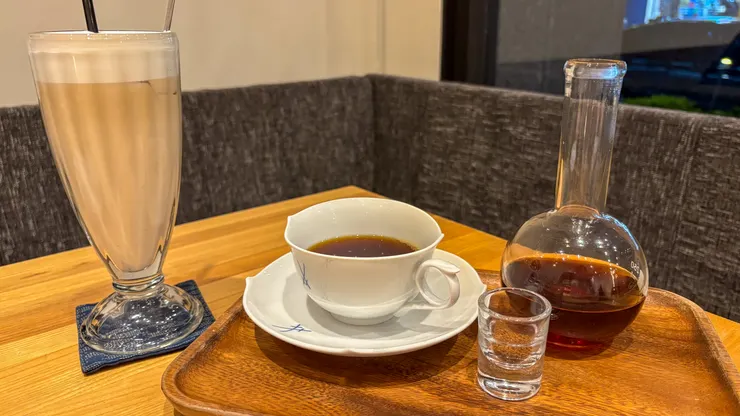 咖啡、奶茶都滿值得點。