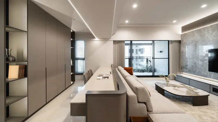 (作品呈現：御之苑 3 房 2 廳「輕奢飯店宅」，宅家就能 0 秒開啟渡假模式｜高雄藝瓦室內設計)