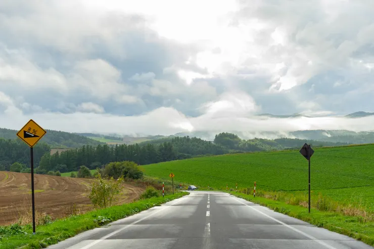 沒有白走的路。- 攝於日本北海道美瑛