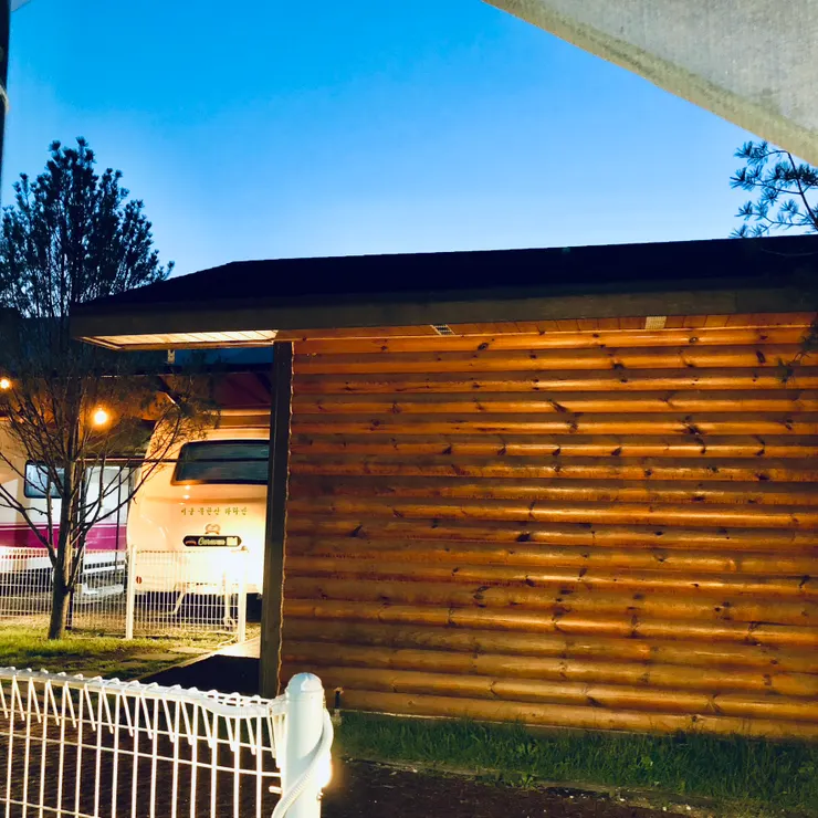 間接照明很有氣氛