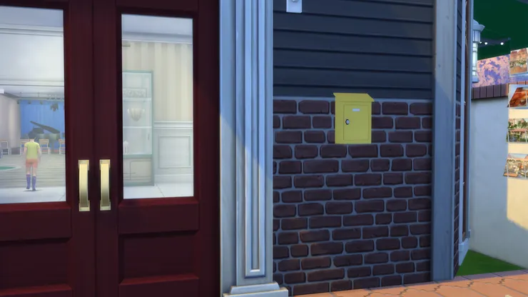 我不知道學校有沒有信箱，很時候郵差都直接拿進接待處。我這次用了黃色這個跟牆身截然不同的顏色，沒理由看不到吧。