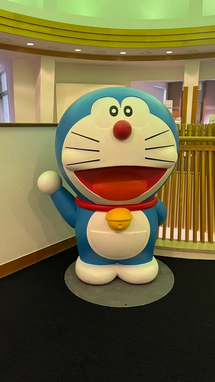 放下手機，就能夠用眼睛專心看。