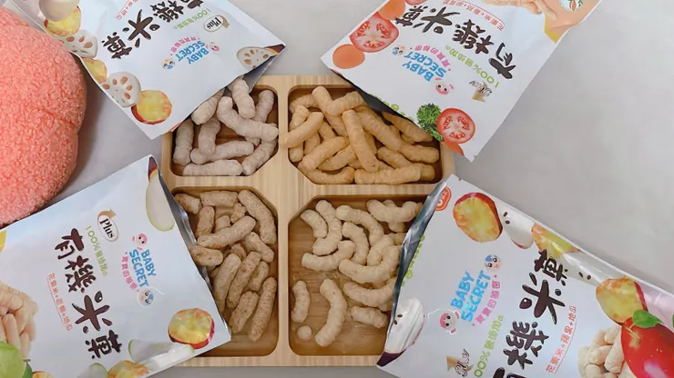 米菓更大更好抓握，訓練手眼協調能力。