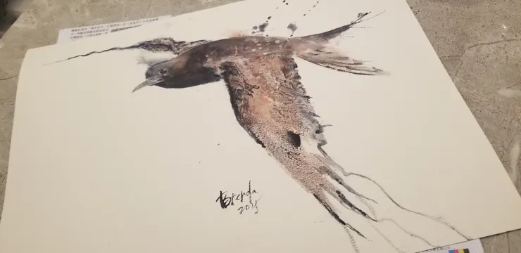 後來看到其他人照片，知道牠已轉了啡色，就多鋪一層啡色