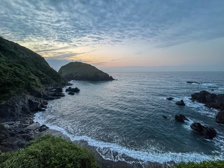 漲潮沒得玩，撤退！下午再來！