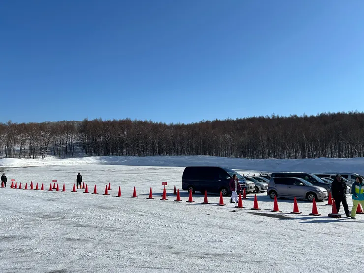 滑雪場停車位置