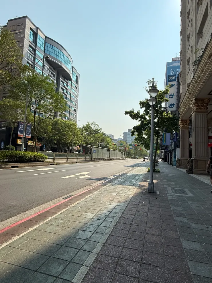 2026/04/13 等銀行開門