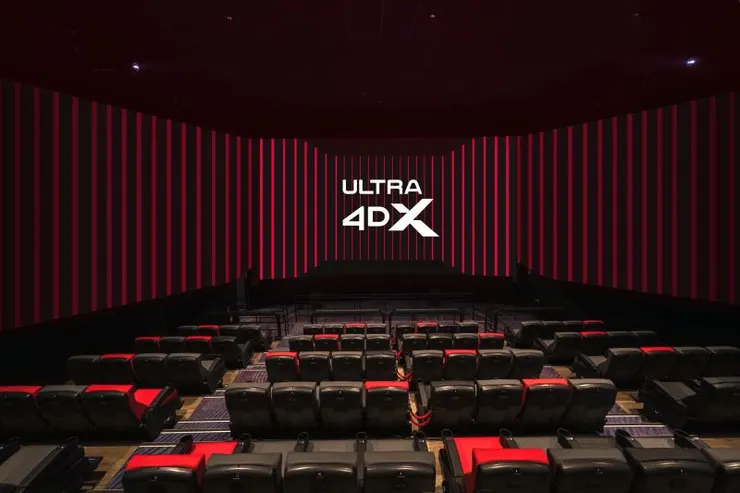  ▲ULTRA 4DX影廳以動態座椅結合Screen X電影系統，打造沉浸觀影饗宴。